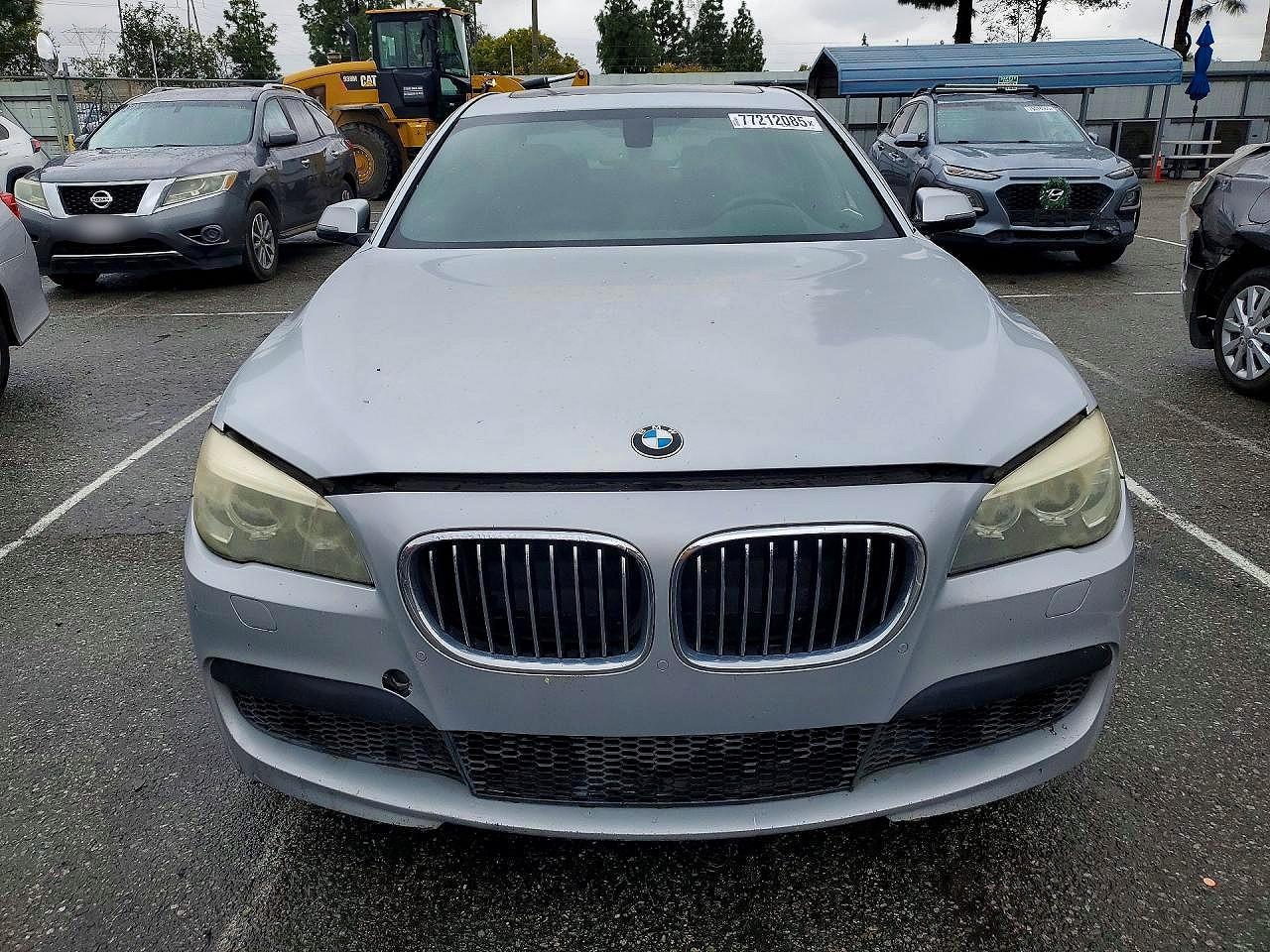 2013 BMW 740 li