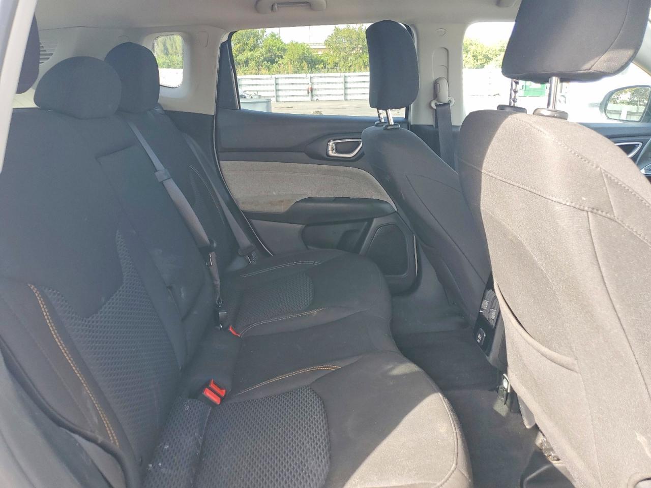 2022 Jeep Compass Sport