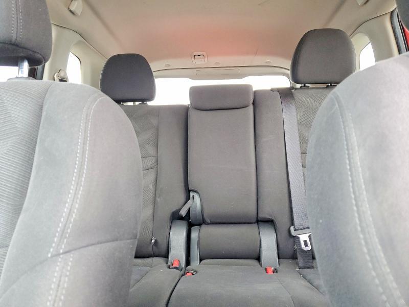2016 Nissan Rogue sv