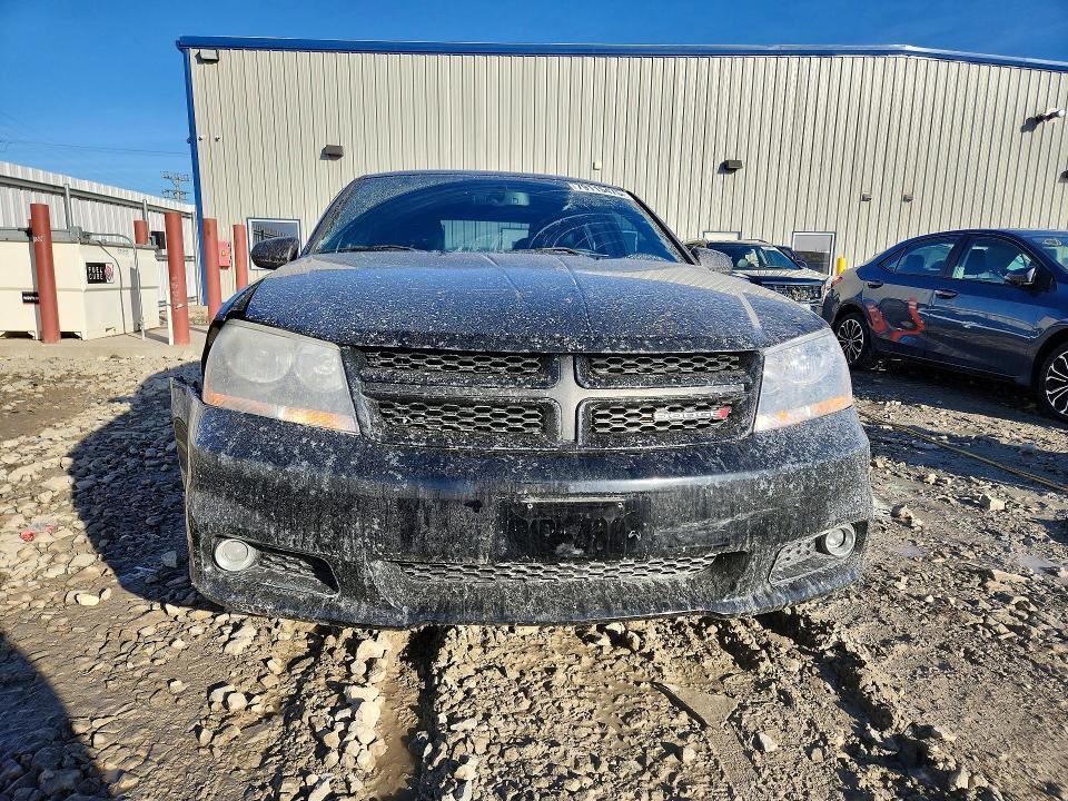 2014 Dodge Avenger r