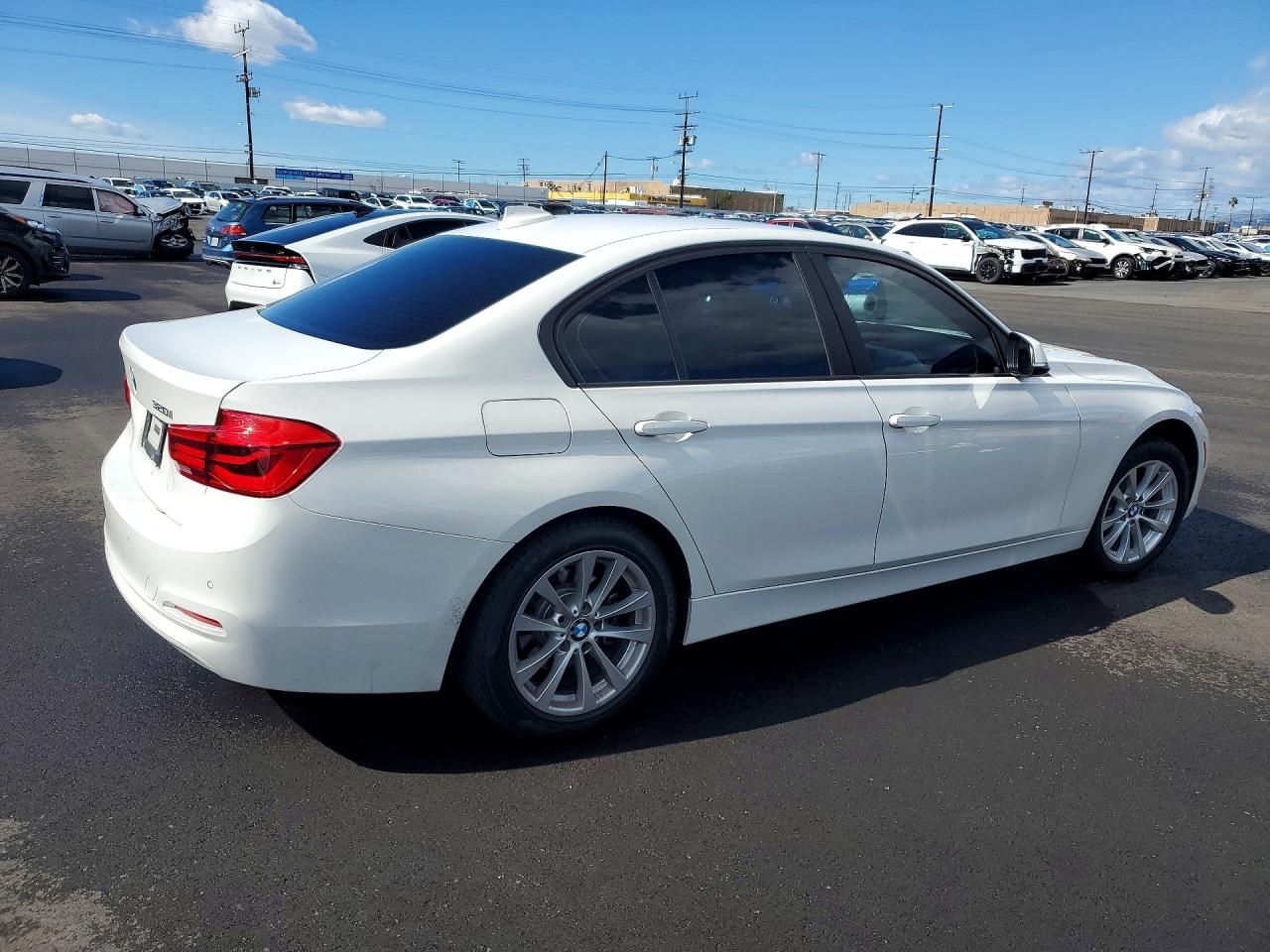2018 BMW 320 i