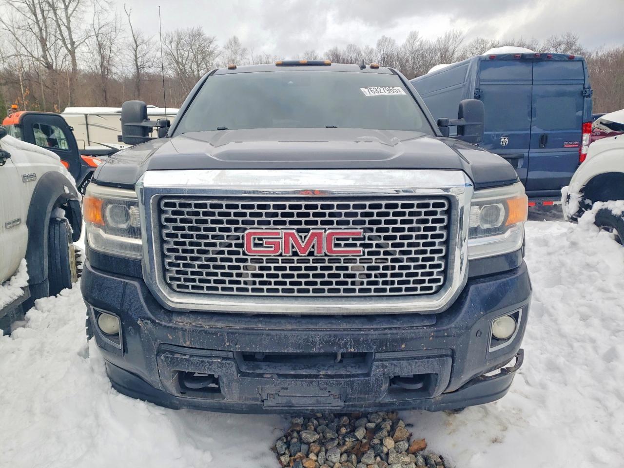 2015 GMC Sierra K3500 Denali