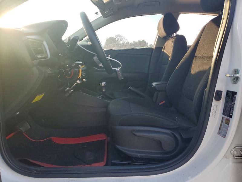 2021 KIA Rio lx