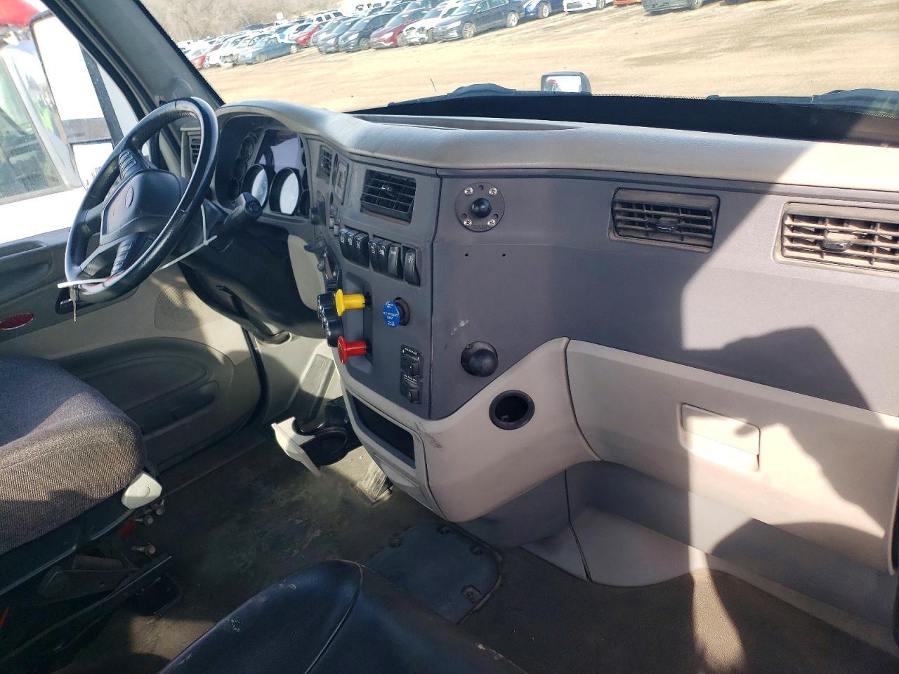 2019 Pntw 579-Semi Truck