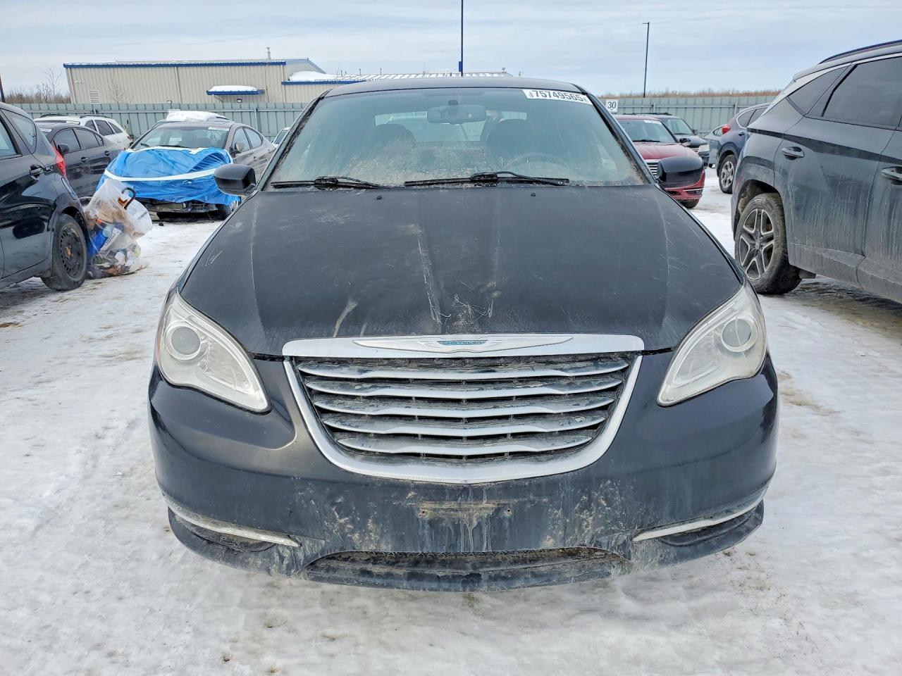 2013 Chrysler 200 lx