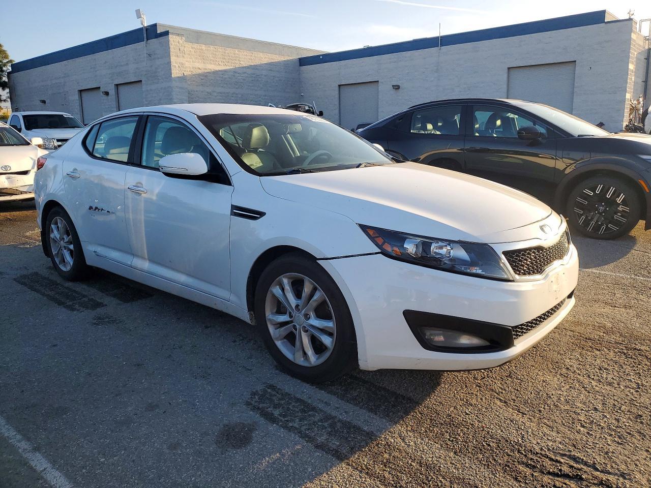 2013 KIA Optima ex