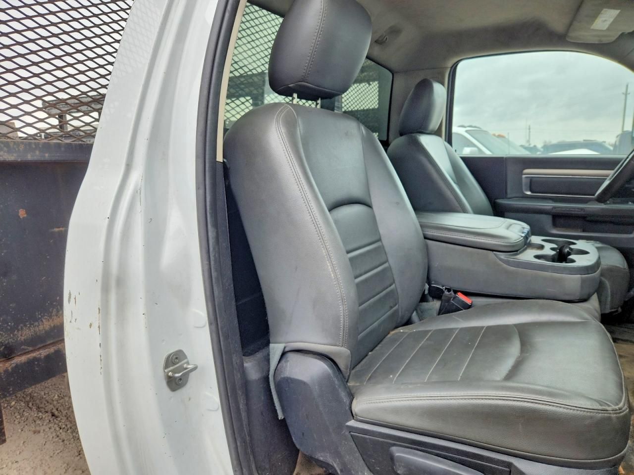 2015 Dodge RAM 3500 Flatbed Truck