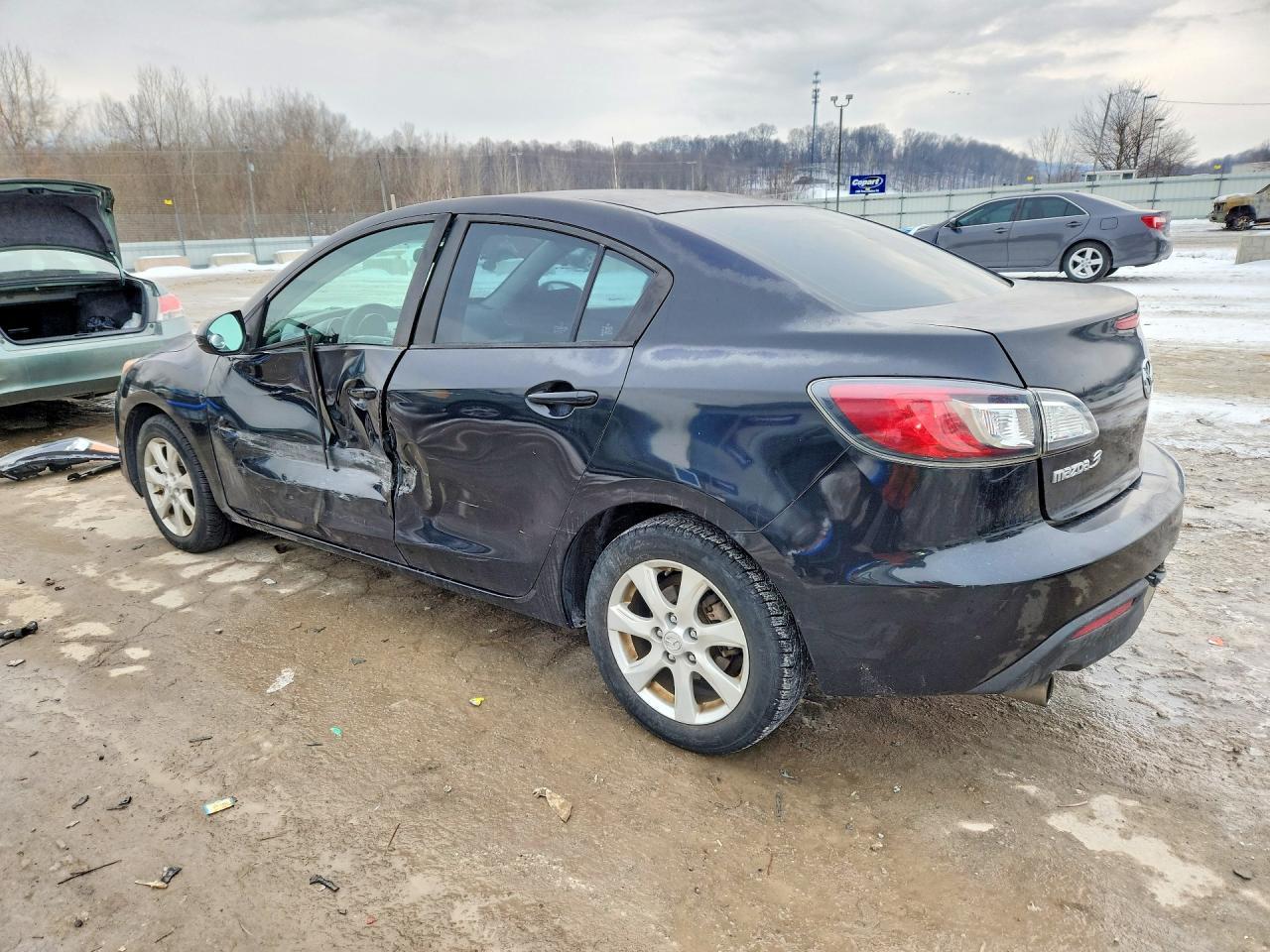 2011 Mazda 3 I