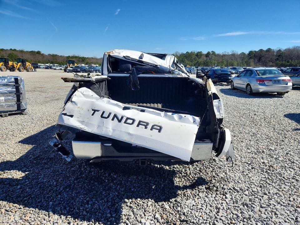 2024 Toyota Tundra Limited HV