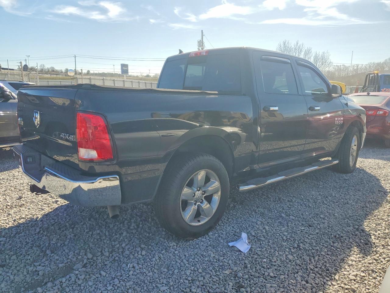 2016 Dodge RAM 1500 SLT