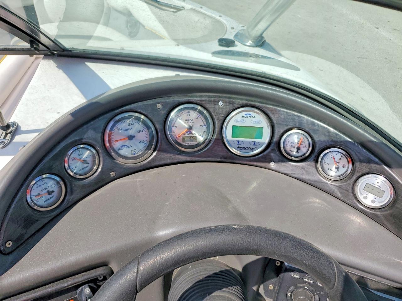 2006 Supra Boat-Boat