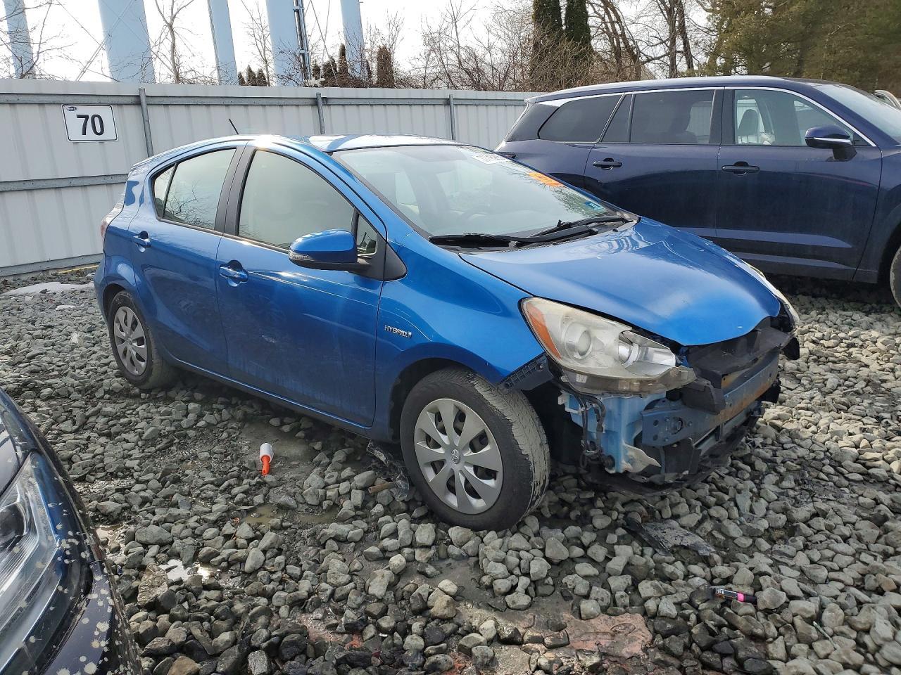 2014 Toyota Prius c