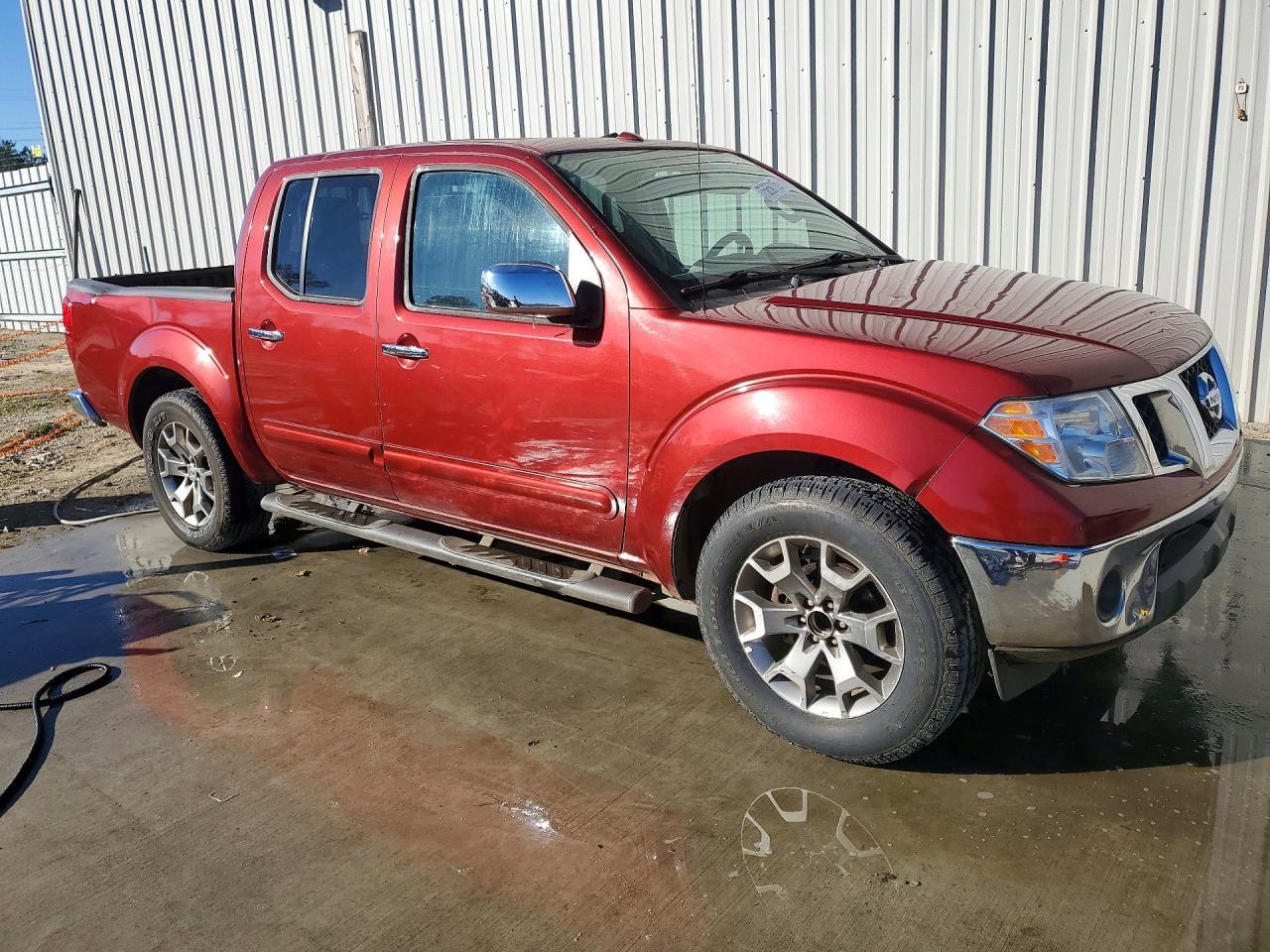 2016 Nissan Frontier s