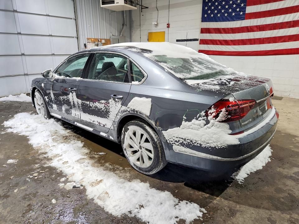 2018 Volkswagen Passat se