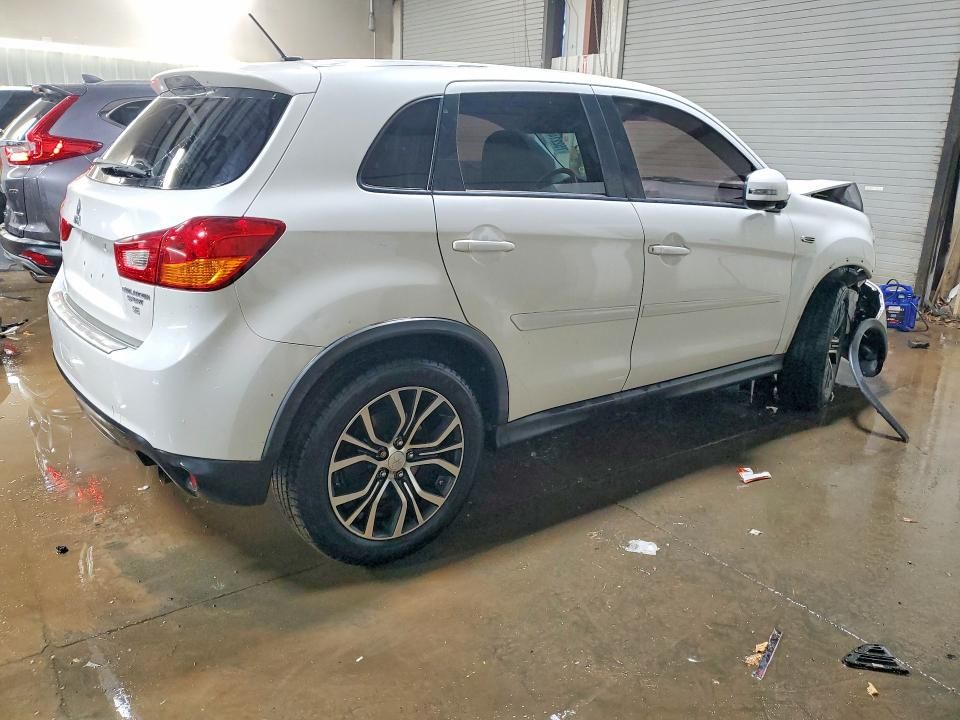 2016 Mitsubishi Outlander Sport es