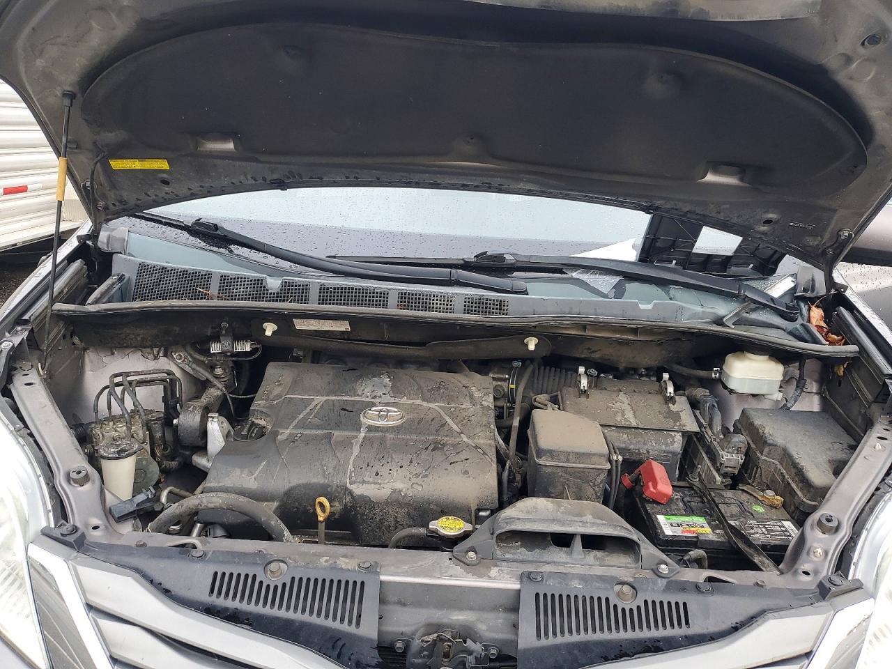 2014 Toyota Sienna xle