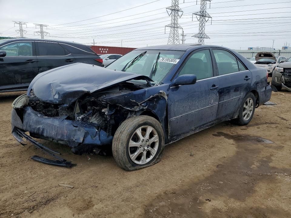 2005 Toyota Camry le