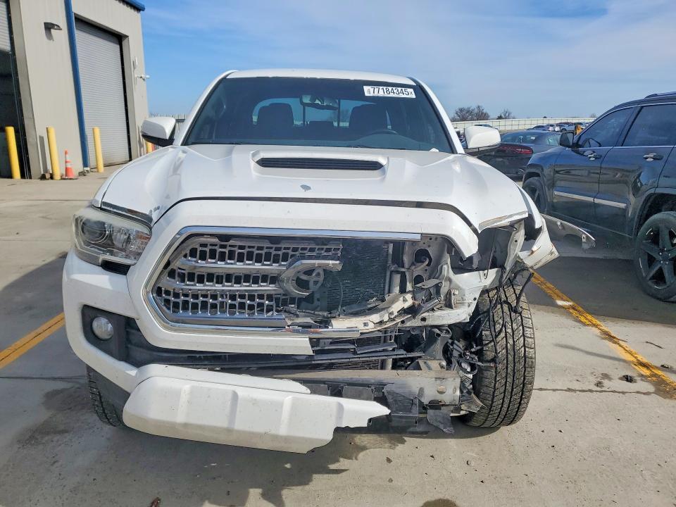 2017 Toyota Tacoma Double cab