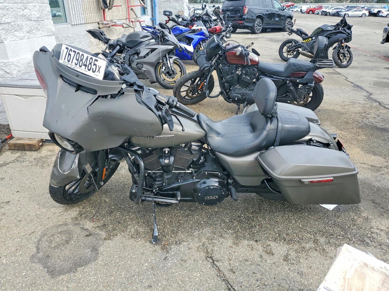 2019 Harley-Davidson Flhxs