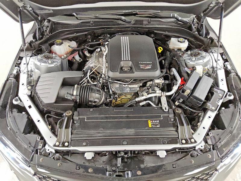 2025 Cadillac CT4 Luxury +