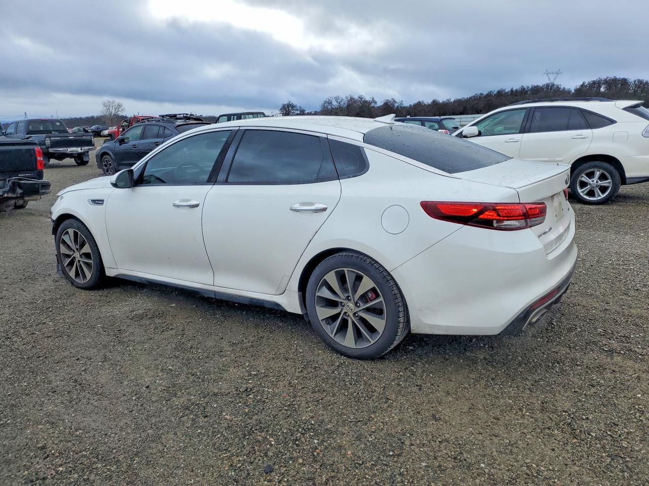 2016 KIA Optima sx
