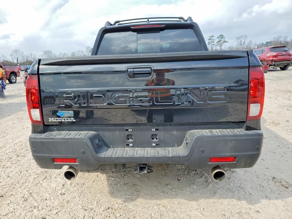 2025 Honda Ridgeline Black Edition