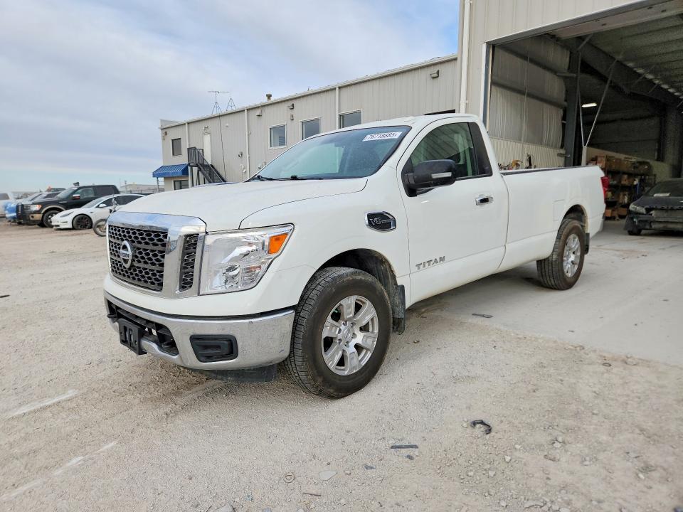 2017 Nissan Titan s