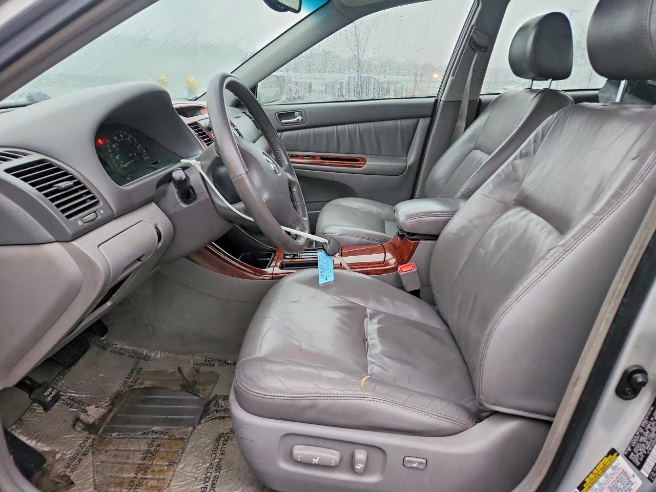 2004 Toyota Camry