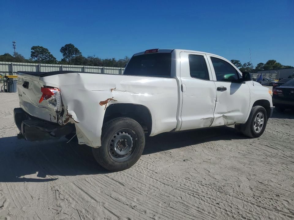 2017 Toyota Tundra Double cab sr