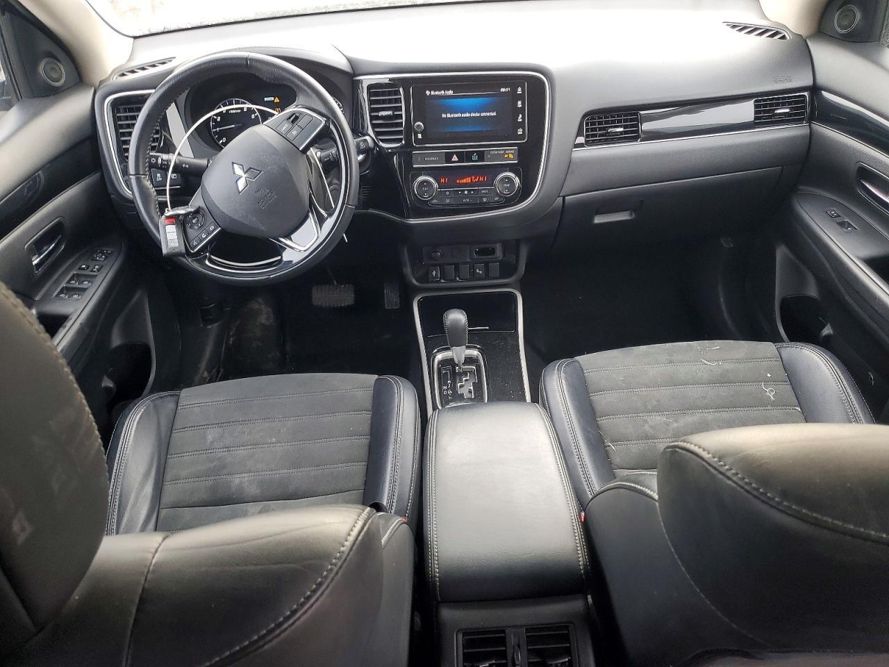 2019 Mitsubishi Outlander se