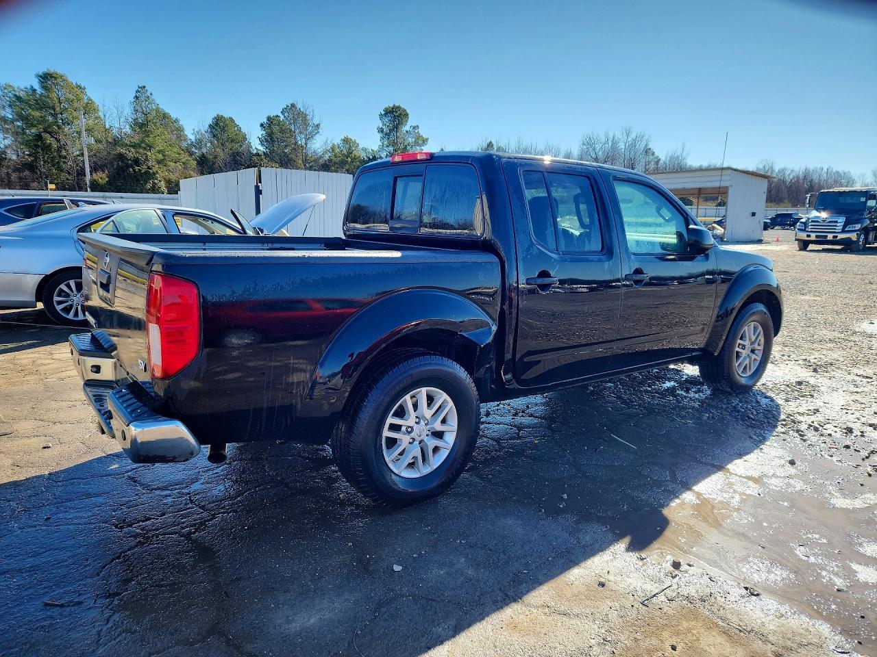 2014 Nissan Frontier s