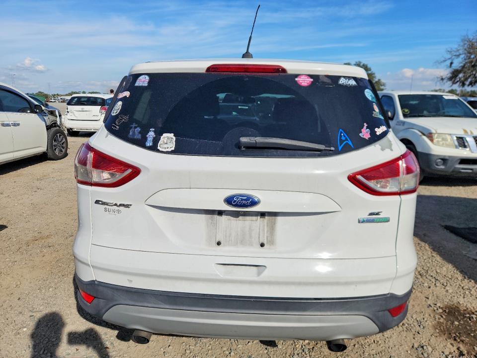 2015 Ford Escape se