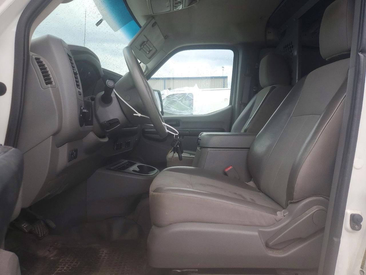 2017 Nissan NV 2500 Utility / Service Van
