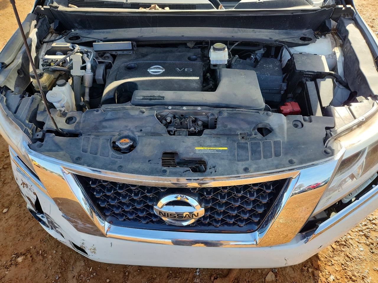 2016 Nissan Pathfinder s