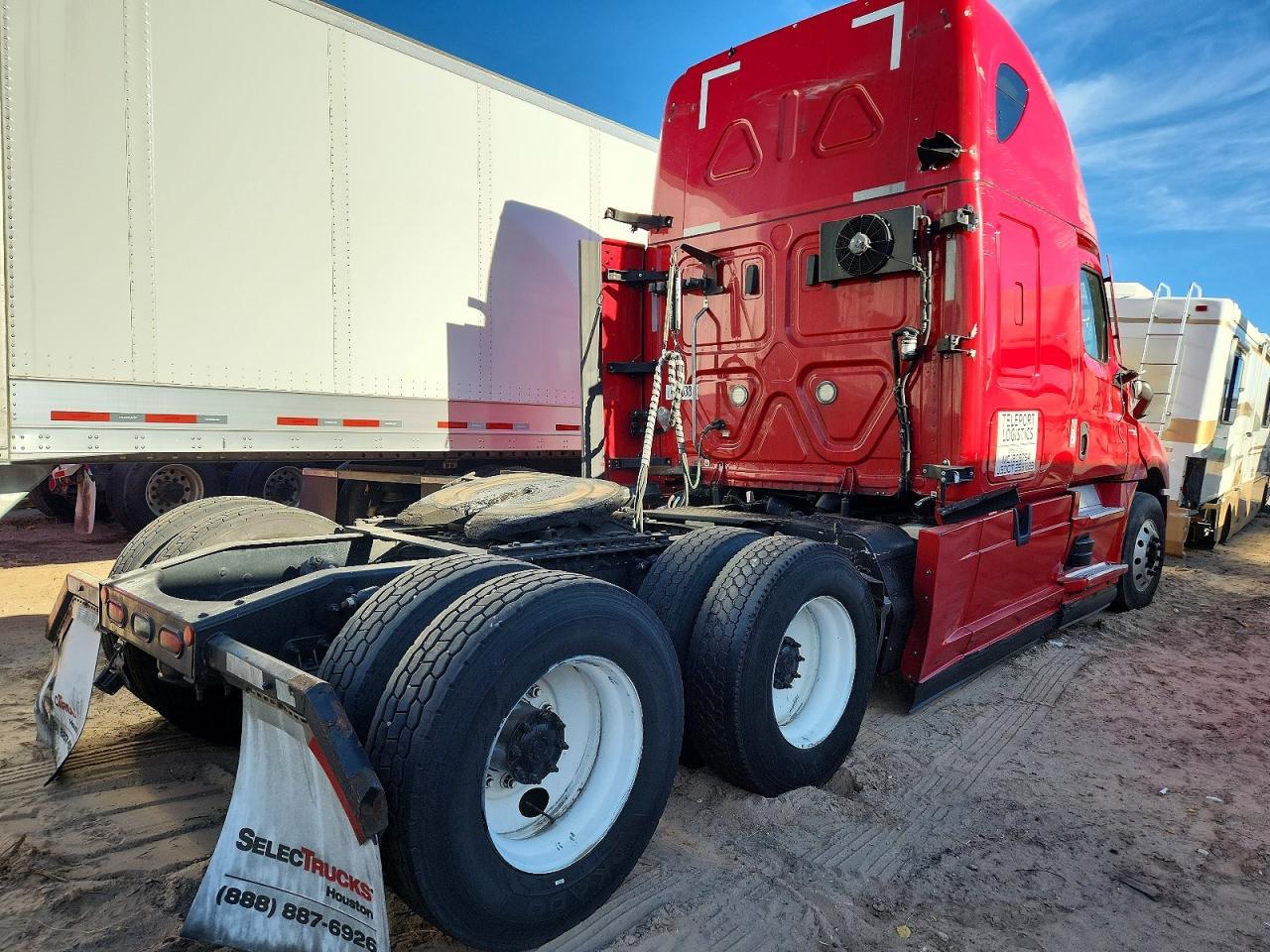 2021 Freightliner Cascadia 126 Semi Truck