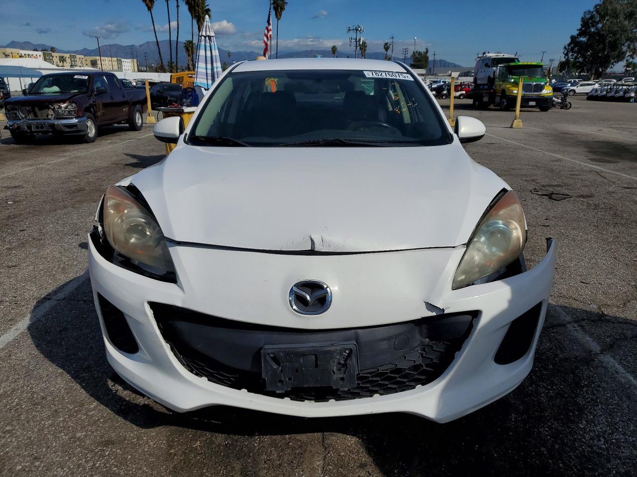 2012 Mazda 3 I