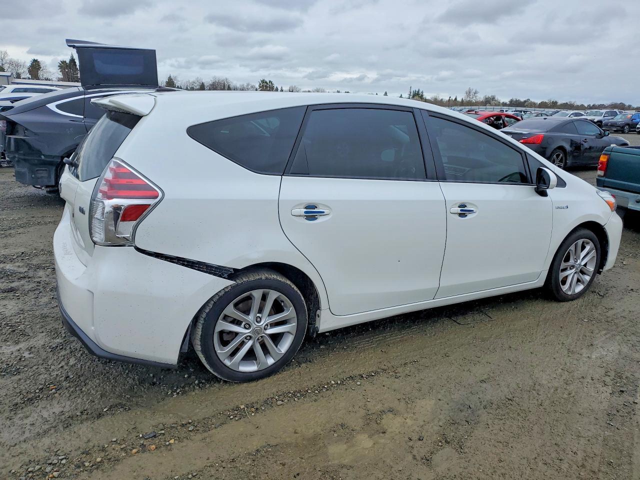 2015 Toyota Prius v Three