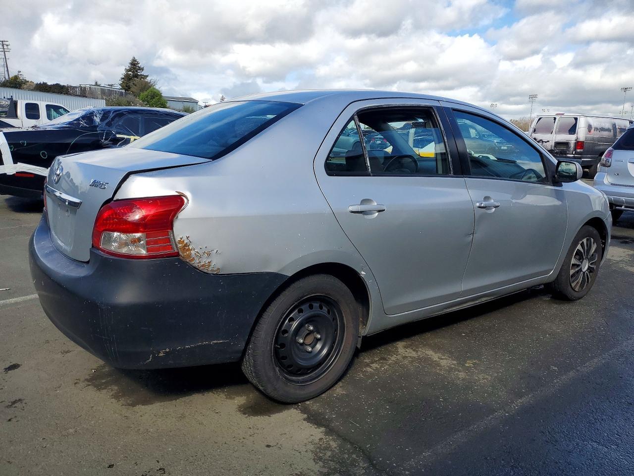 2009 Toyota Yaris