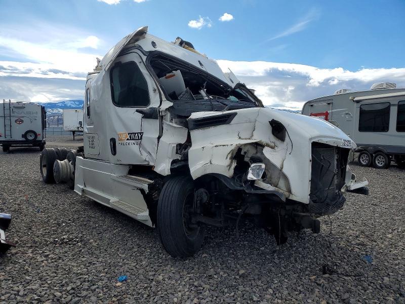 2022 Freigliner 2022 Freightliner Cascadia 126 Semi Truck