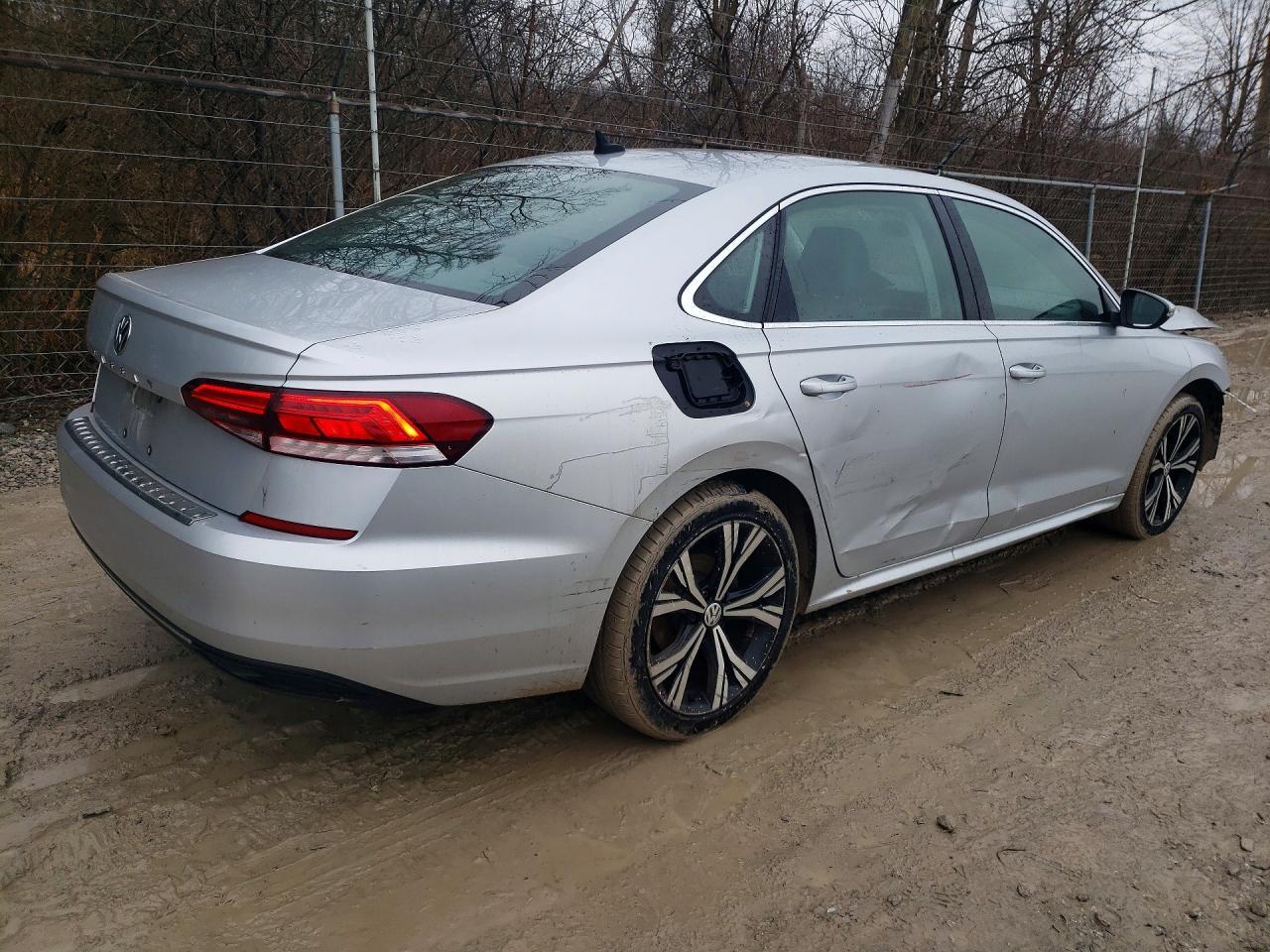 2021 Volkswagen Passat se