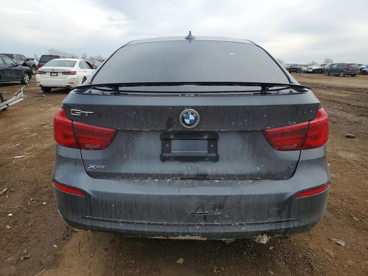2018 BMW 330 Xigt
