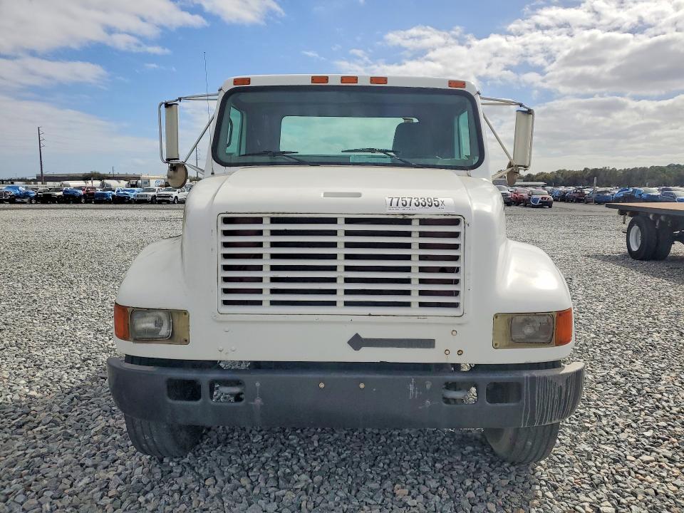 1996 International 4900 Flatbed Truck