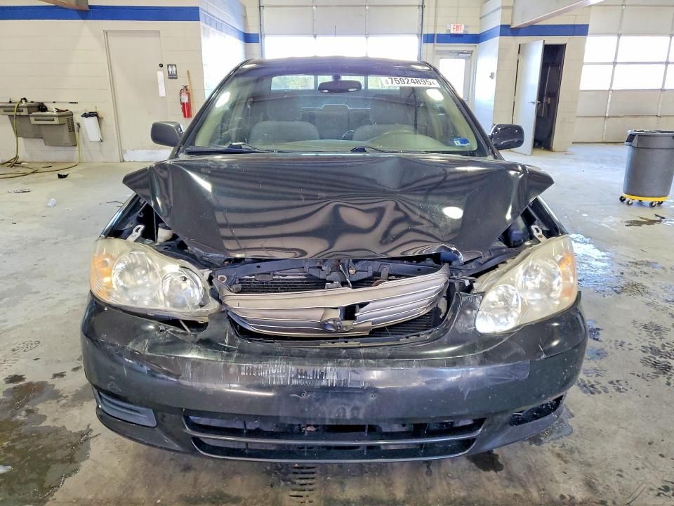 2004 Toyota Corolla ce