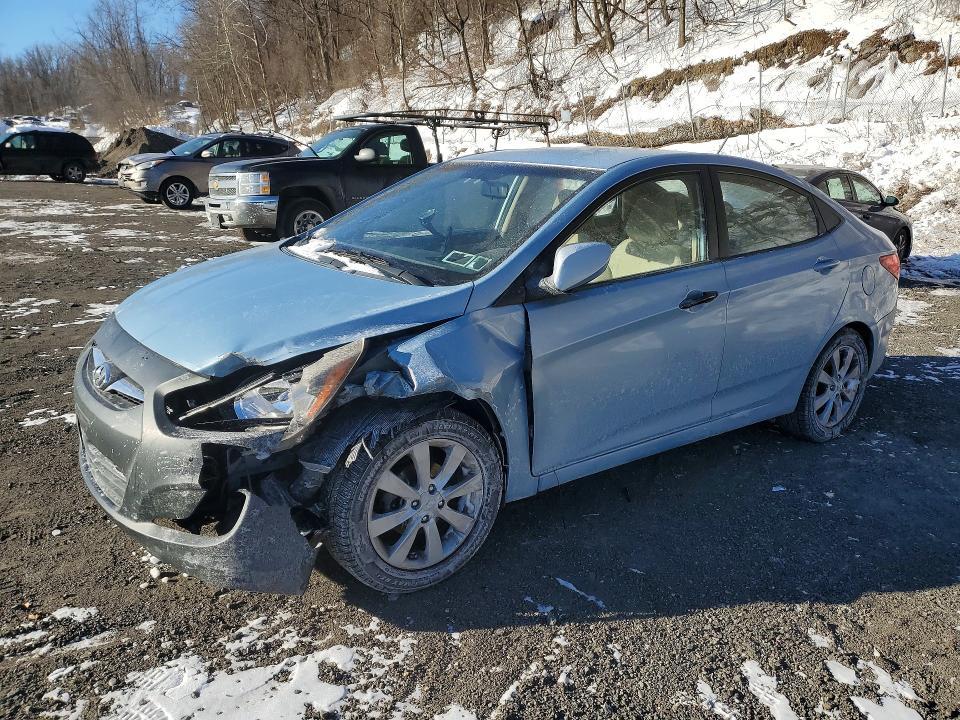 2012 Hyundai Accent gls