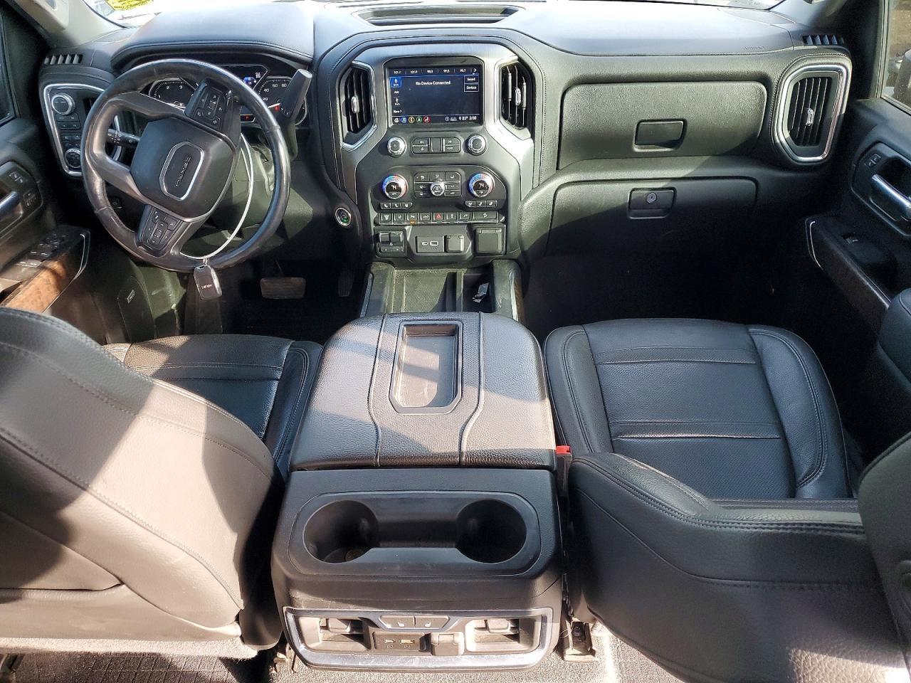 2020 GMC Sierra K2500 Denali