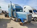 2000 Freigliner 2000 Freightliner Convention Semi Truck