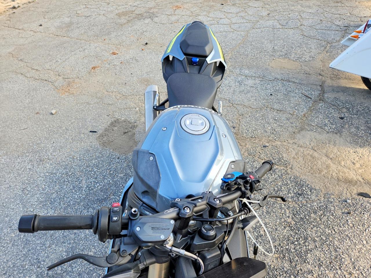 2023 BMW S 1000 R