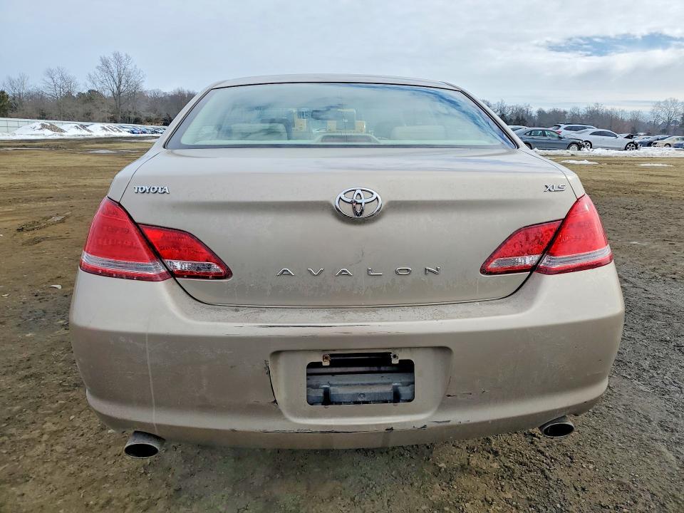 2006 Toyota Avalon xl