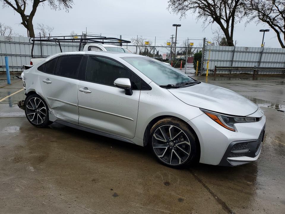 2020 Toyota Corolla se