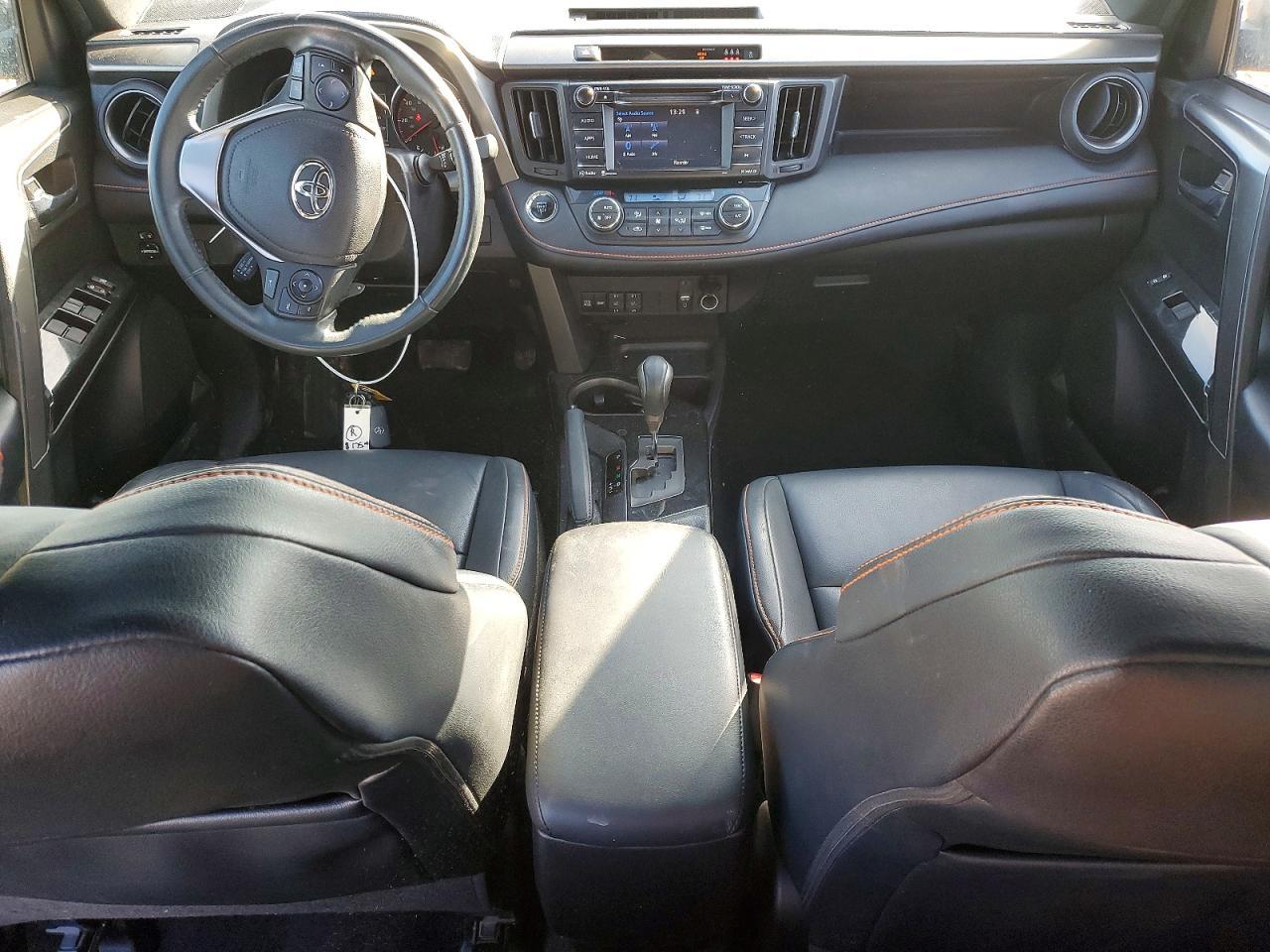 2017 Toyota Rav4 se